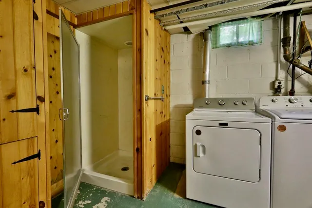 $369,900 | 713 Redland Drive, Madison, WI 53714