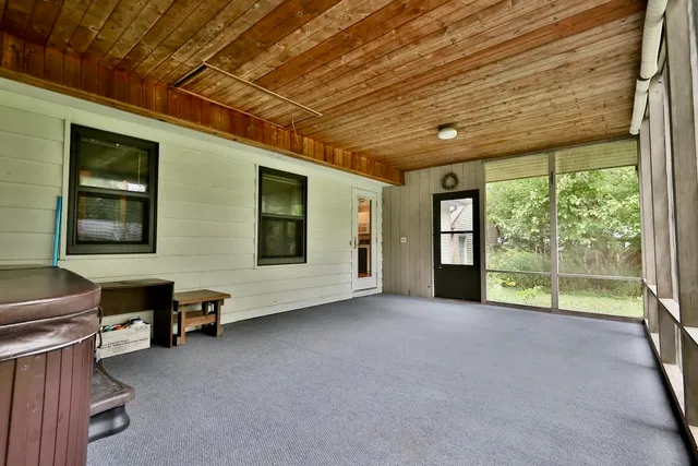 $369,900 | 713 Redland Drive, Madison, WI 53714