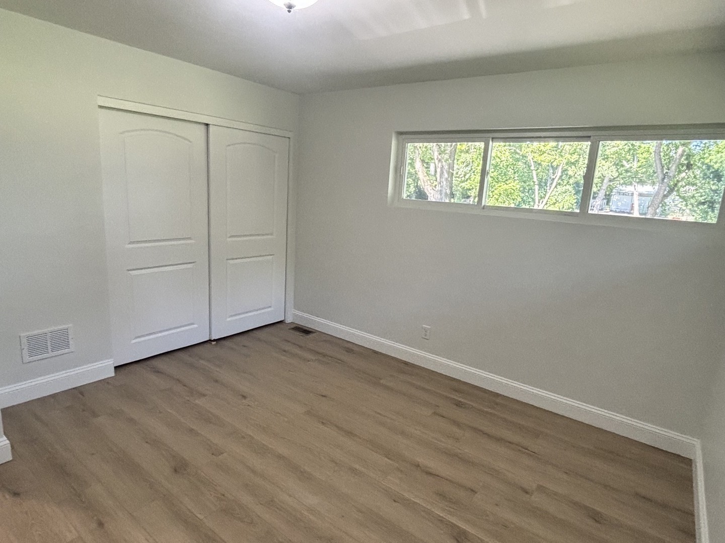 219 James Road Spring Grove, IL 60081 - Photo 13 of 21