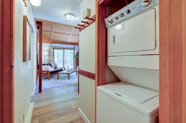 $275,000 | 40662 Village Pass Lane, Shaver Lake, CA 93664