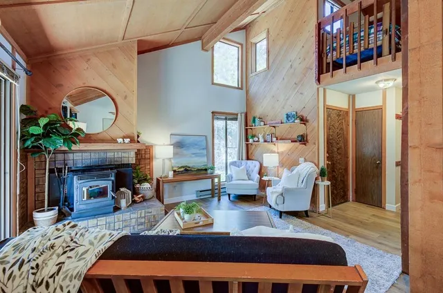 $275,000 | 40662 Village Pass Lane, Shaver Lake, CA 93664