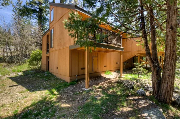 $275,000 | 40662 Village Pass Lane, Shaver Lake, CA 93664