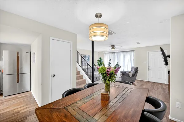 $1,400 | 6975 Chasewood Drive, Houston, TX 77489