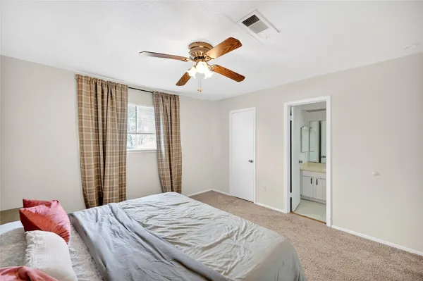 $1,400 | 6975 Chasewood Drive, Houston, TX 77489