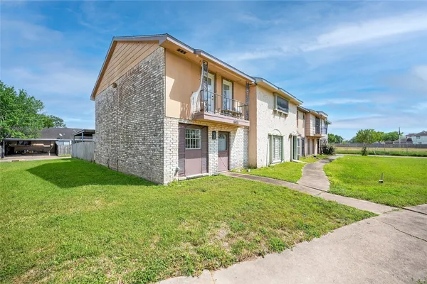 $1,400 | 6975 Chasewood Drive, Houston, TX 77489