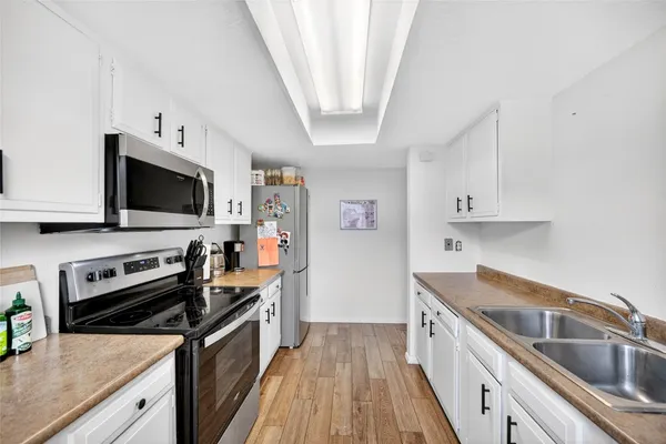 $1,400 | 6975 Chasewood Drive, Houston, TX 77489