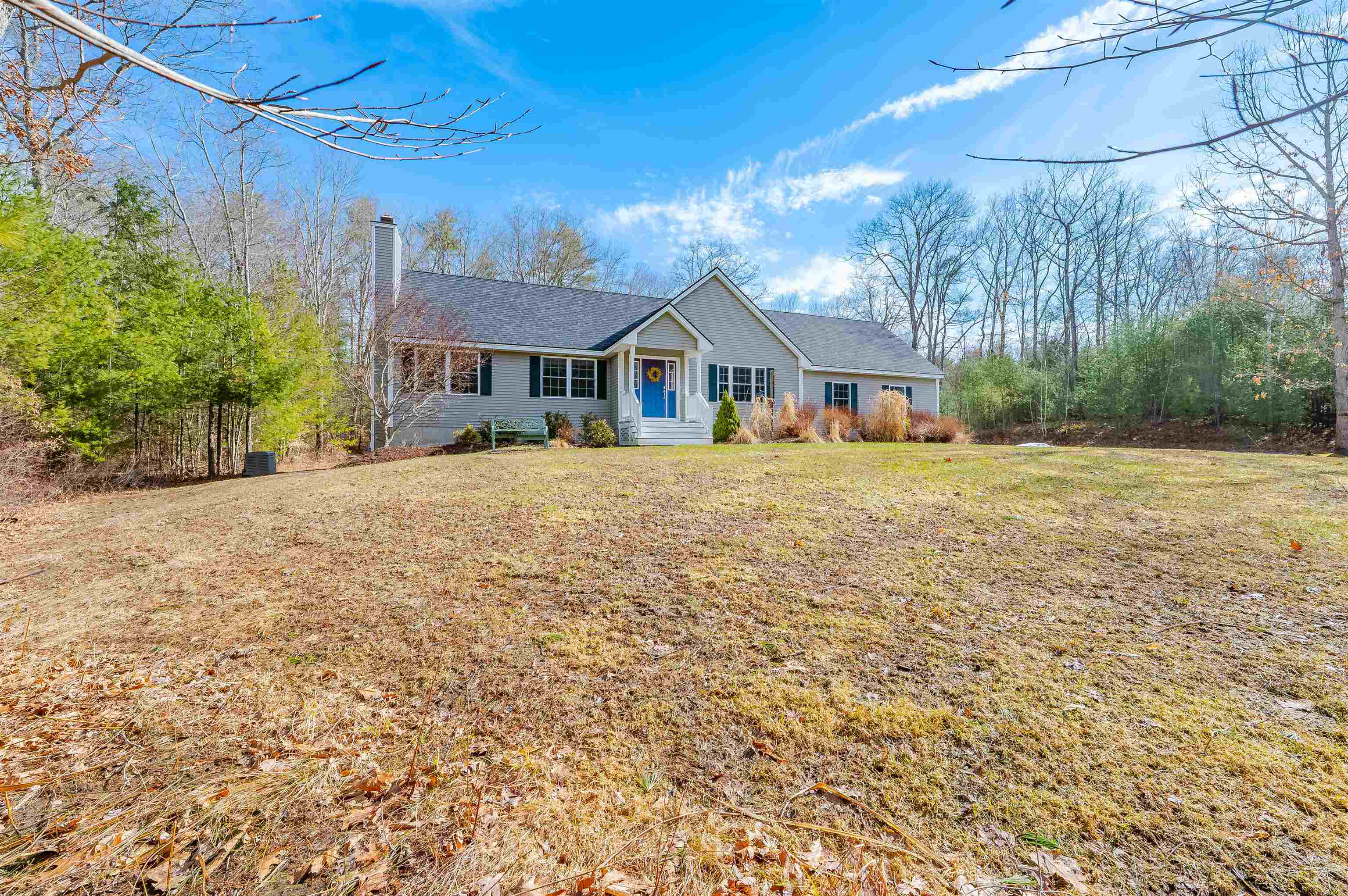 114 Scruton Pond Road Barrington, NH 03825 - Photo 1 of 40