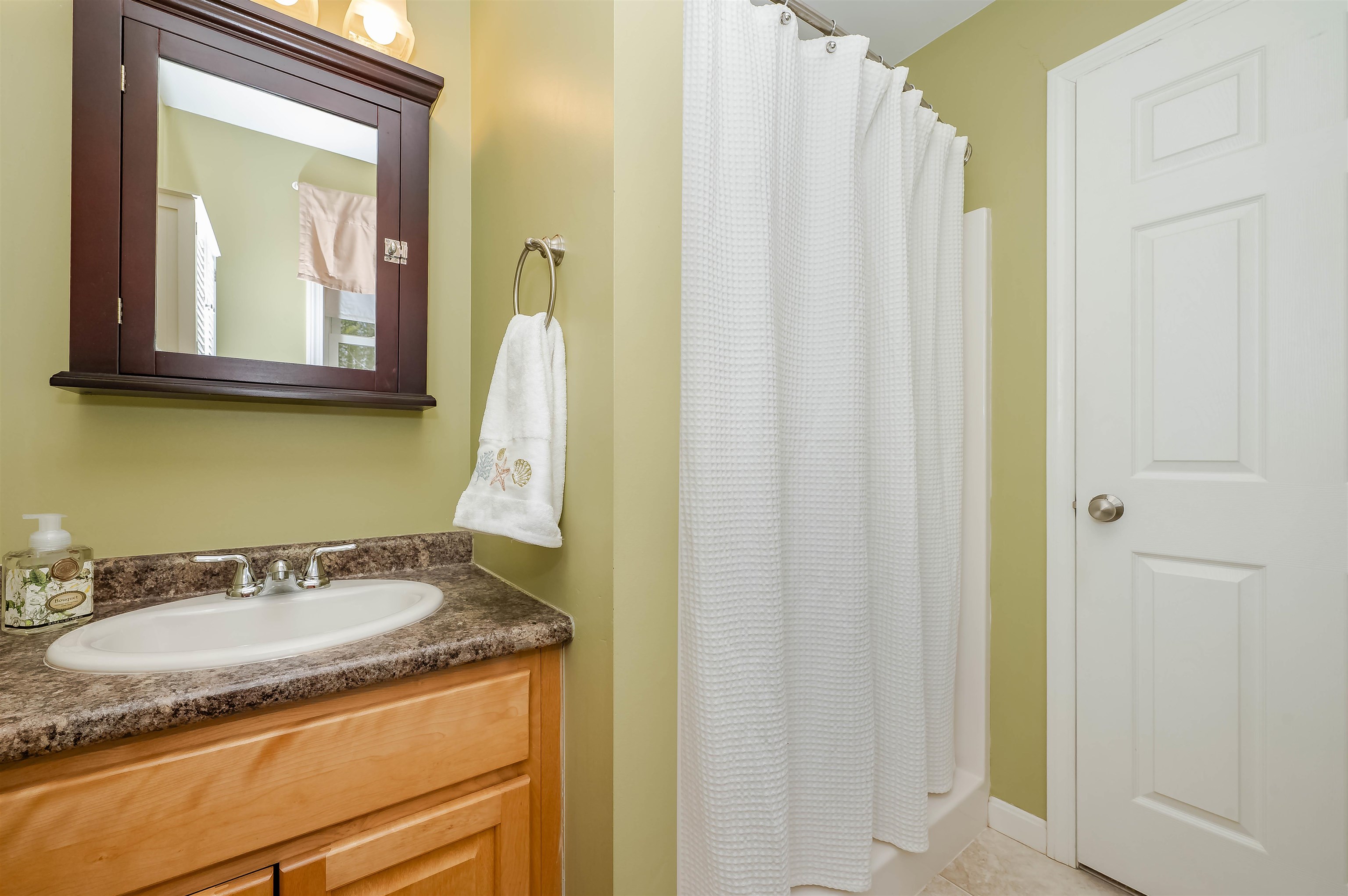 114 Scruton Pond Road Barrington, NH 03825 - Photo 17 of 40