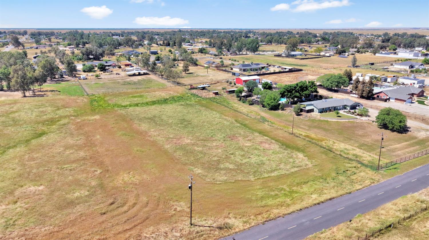 99999 Anaconda Road Madera, CA 93636 - Photo 5 of 14 a view of a city