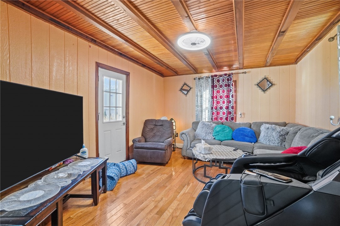 48 Cedar Street Johnston, RI 02919 - Photo 18 of 41