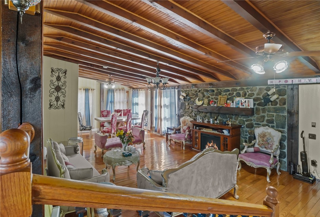 48 Cedar Street Johnston, RI 02919 - Photo 9 of 41