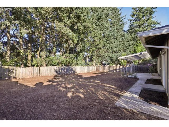 $450,000 | 915 Southeast 205th Drive, Gresham, OR 97030