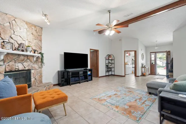 $405,000 | 10858 Morgan Horse Drive East, Jacksonville, FL 32257