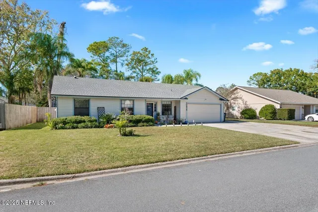 $405,000 | 10858 Morgan Horse Drive East, Jacksonville, FL 32257