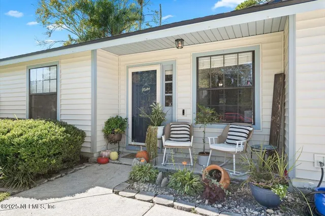 $405,000 | 10858 Morgan Horse Drive East, Jacksonville, FL 32257