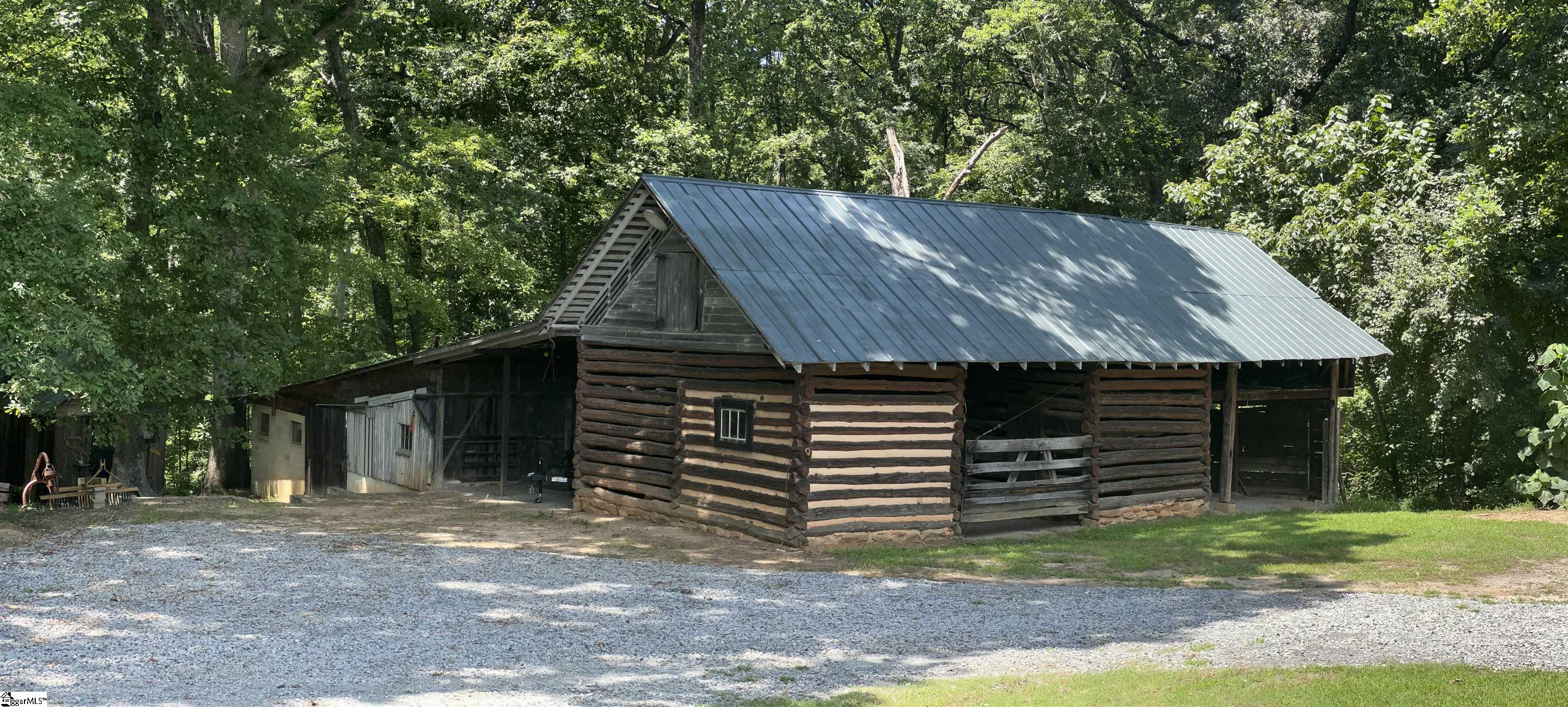 350 Sunset Road Landrum, SC 29356 - Photo 11 of 23