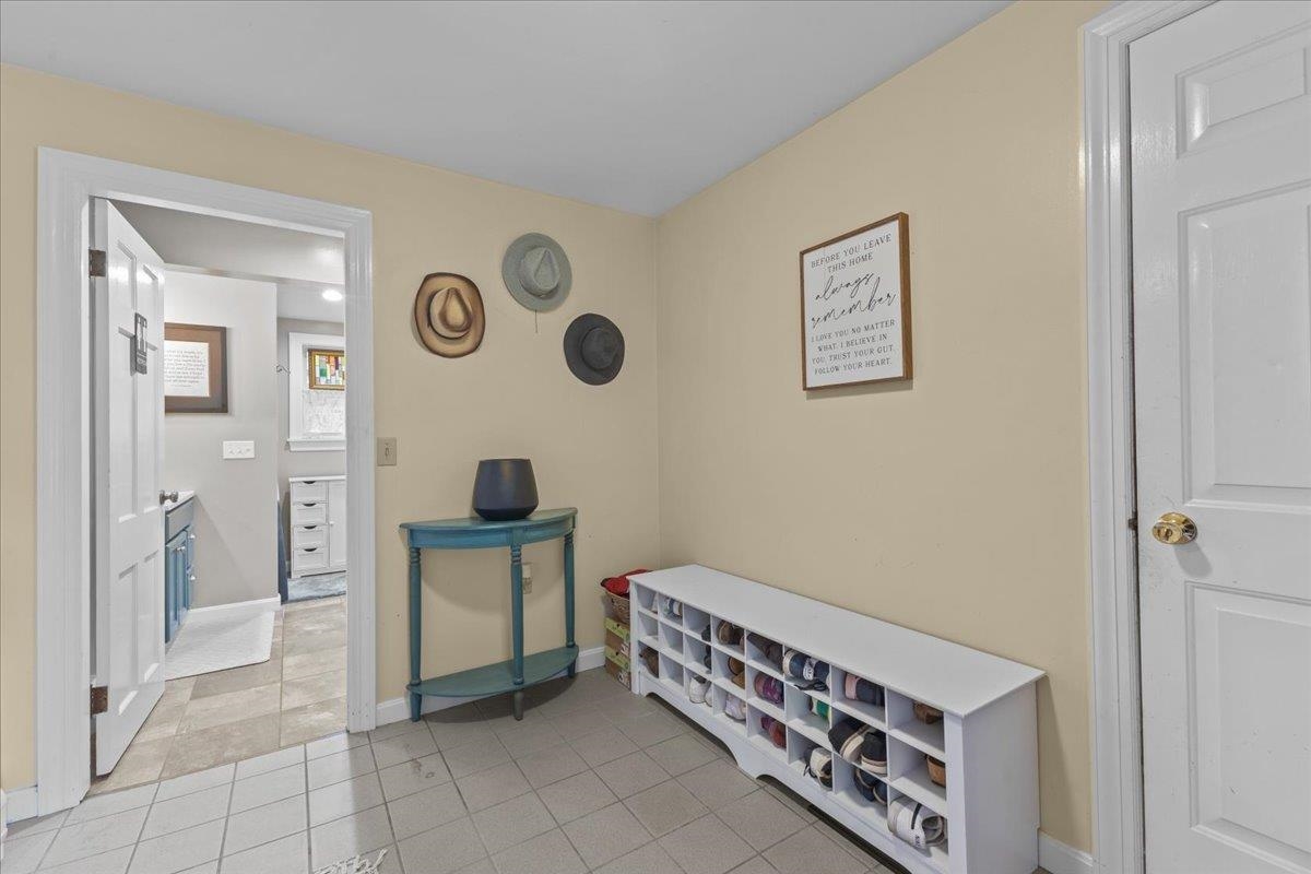 29 Beverly Court St. Albans, VT 05478 - Photo 18 of 41