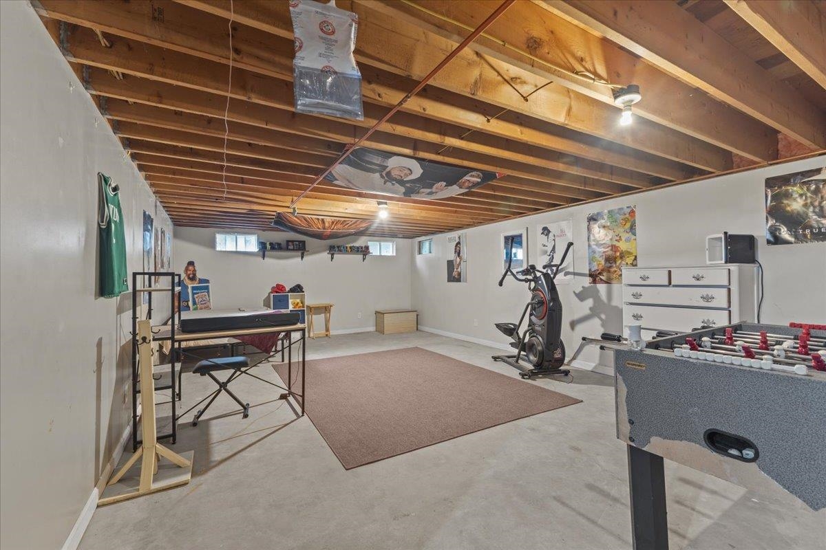 29 Beverly Court St. Albans, VT 05478 - Photo 29 of 41