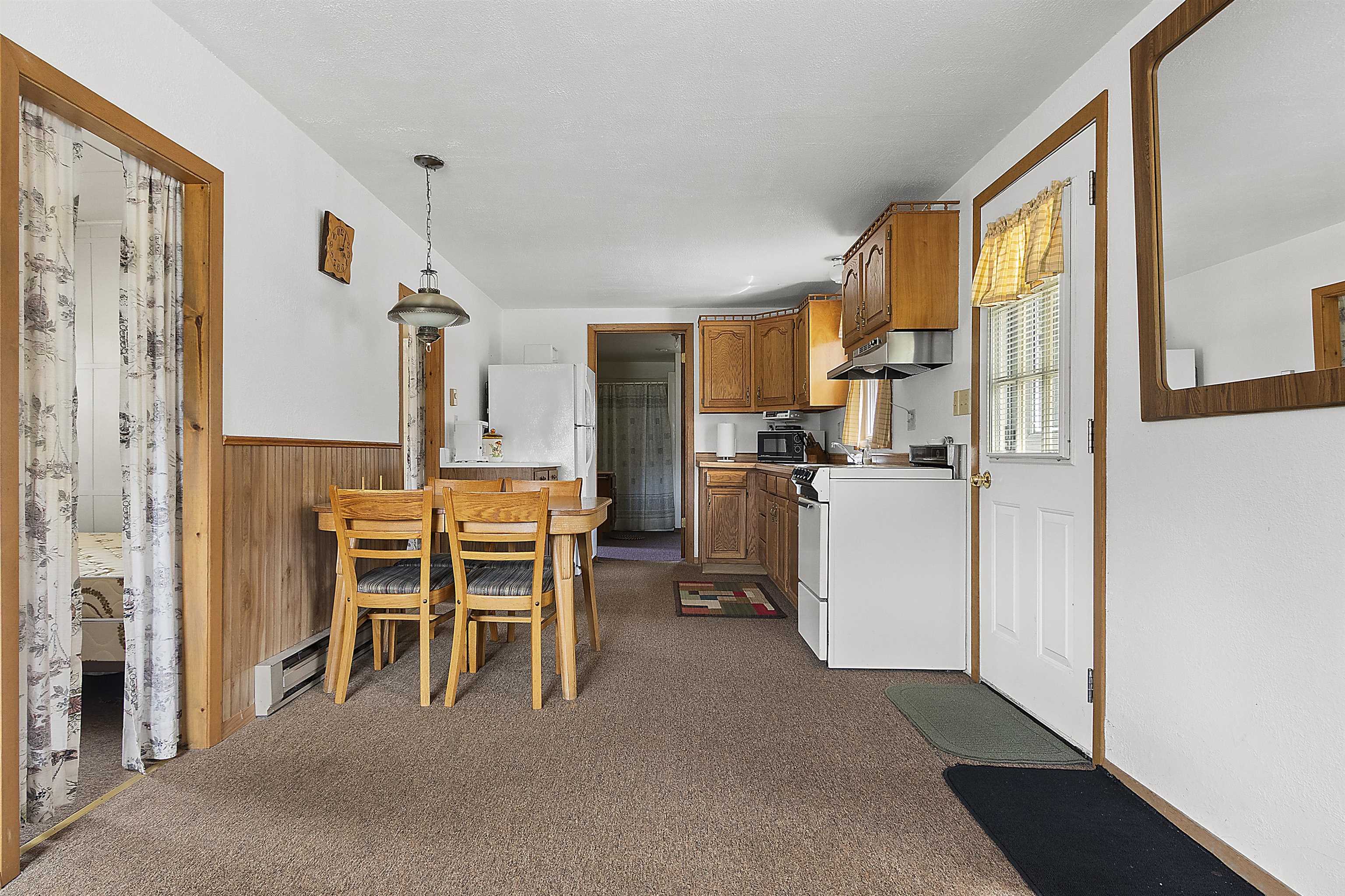 W11515 Eagle Road Athelstane, WI 54104 - Photo 9 of 40