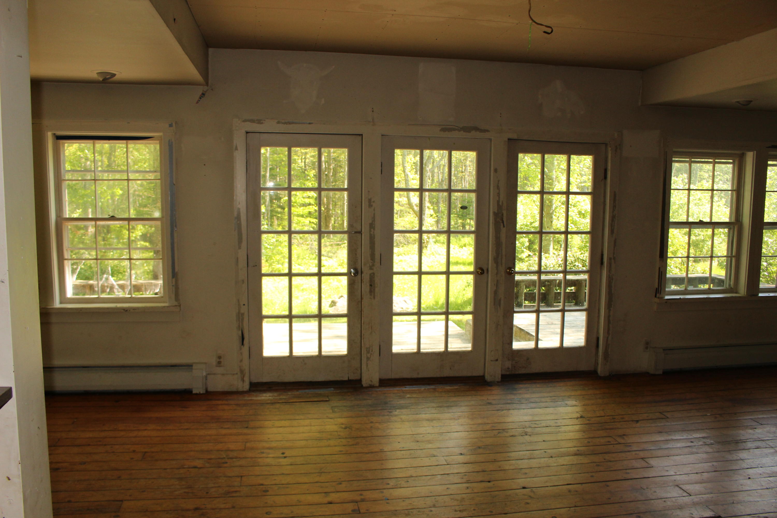 81 Toad Road St. George, ME 04860 - Photo 7 of 38 IMG_1546