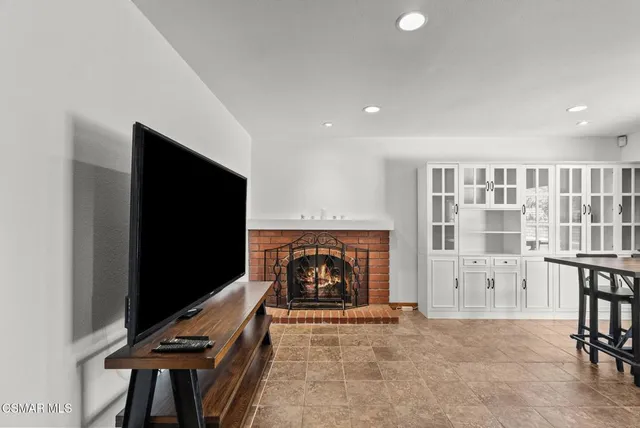 $949,900 | 6435 Hazel Circle, Simi Valley, CA 93063