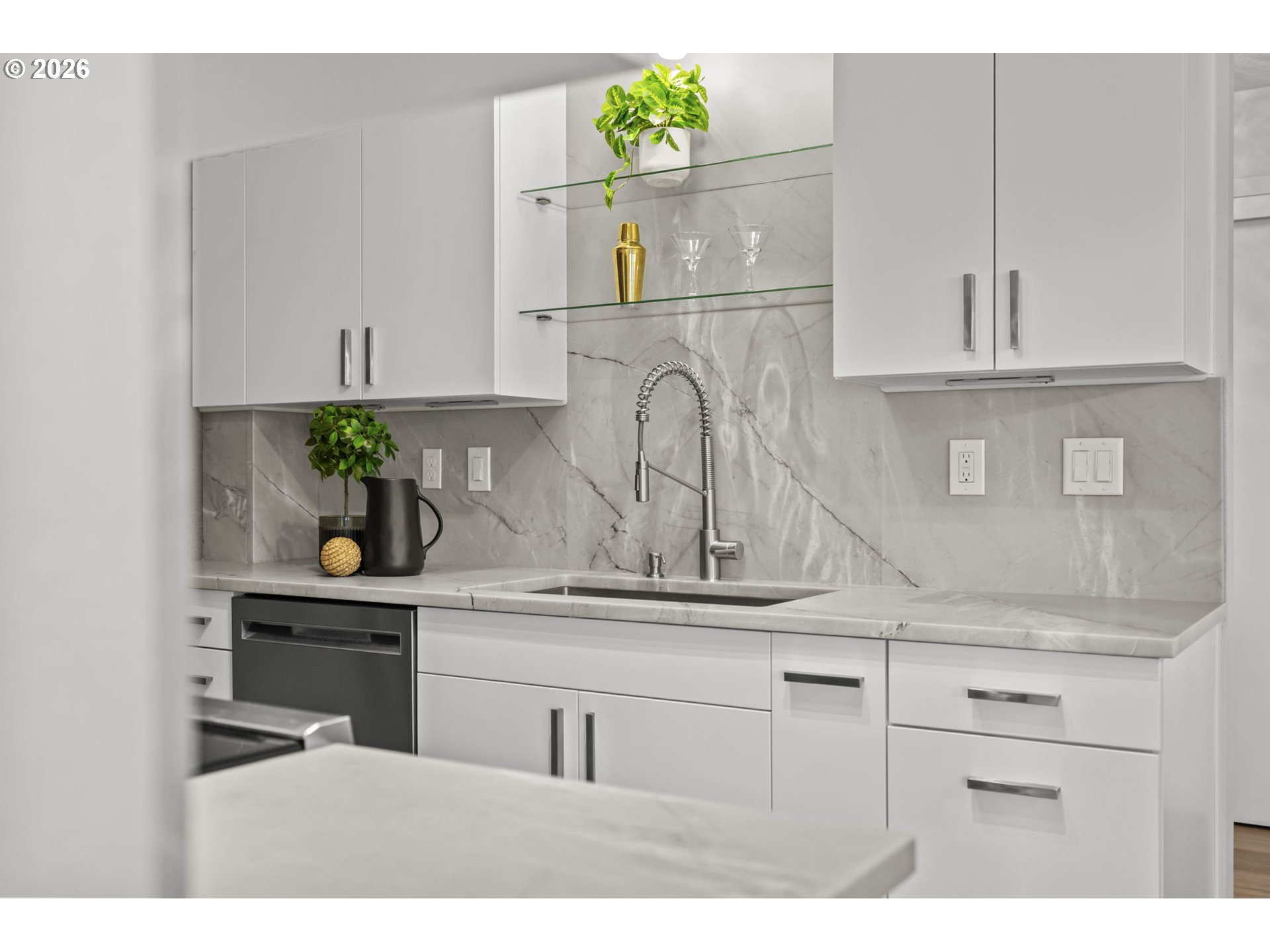 200 Southwest Burnham Road, Unit 311 Lake Oswego, OR 97034 - Photo 19 of 47