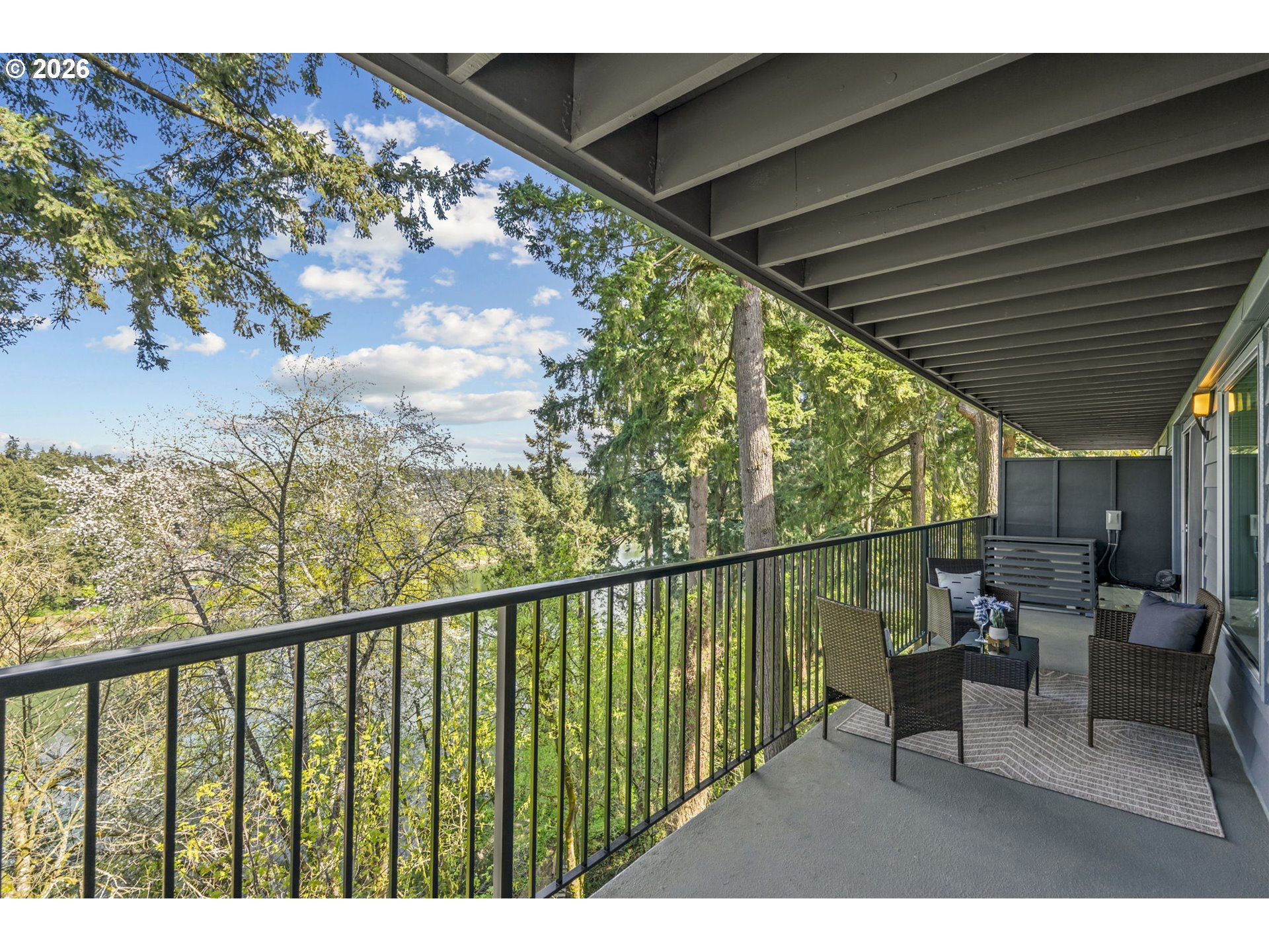 200 Southwest Burnham Road, Unit 311 Lake Oswego, OR 97034 - Photo 3 of 47