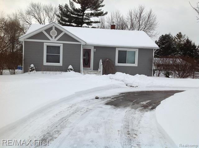18290 21 Mile Rd 002 - Copy - Copy.jpg