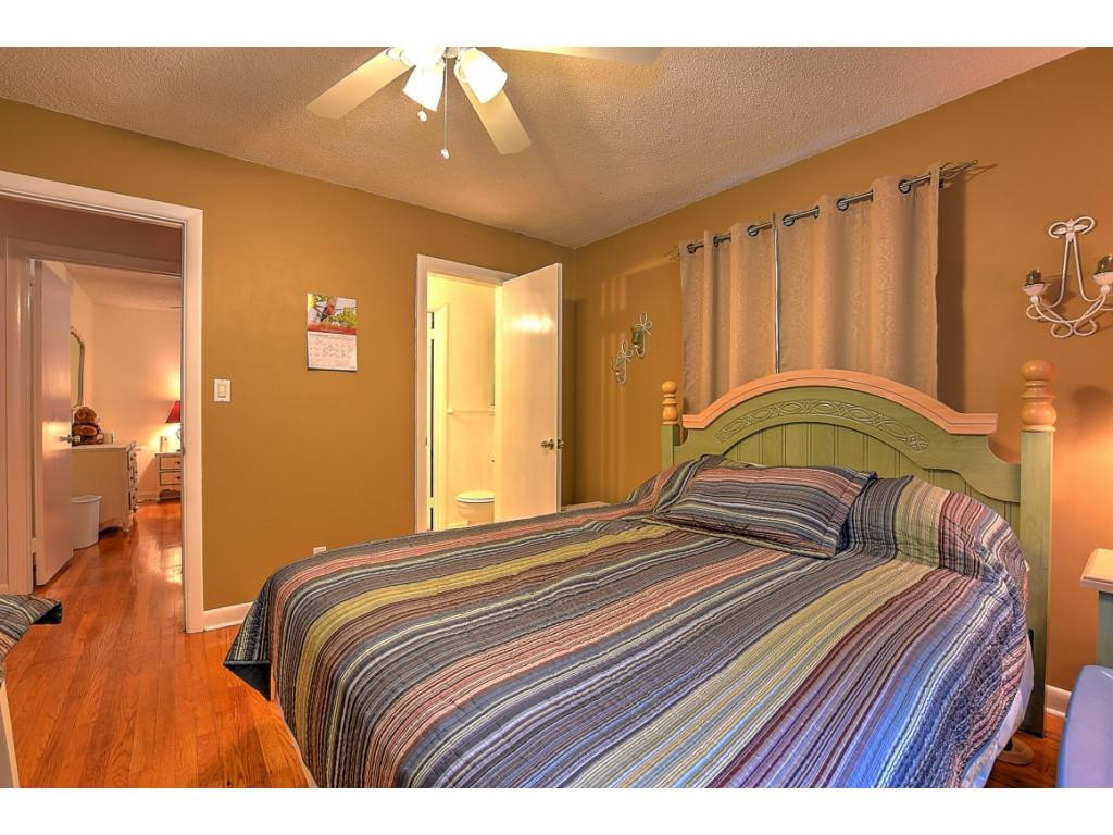 111 Jackson Road Unicoi, TN 37692 - Photo 19 of 33 Photo 19