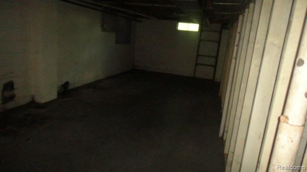 5446 Merritt Road Ypsilanti, MI 48197 - Photo 33 of 36 DSC02849.jpg