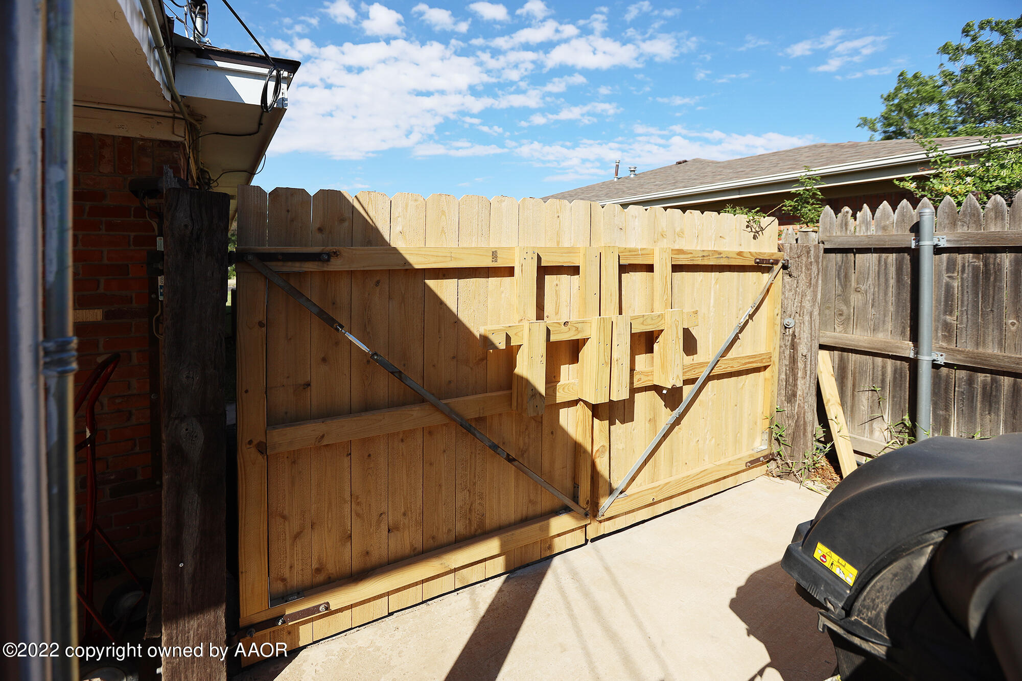 4816 Farmers Avenue Amarillo, TX 79110 - Photo 27 of 28 Gate