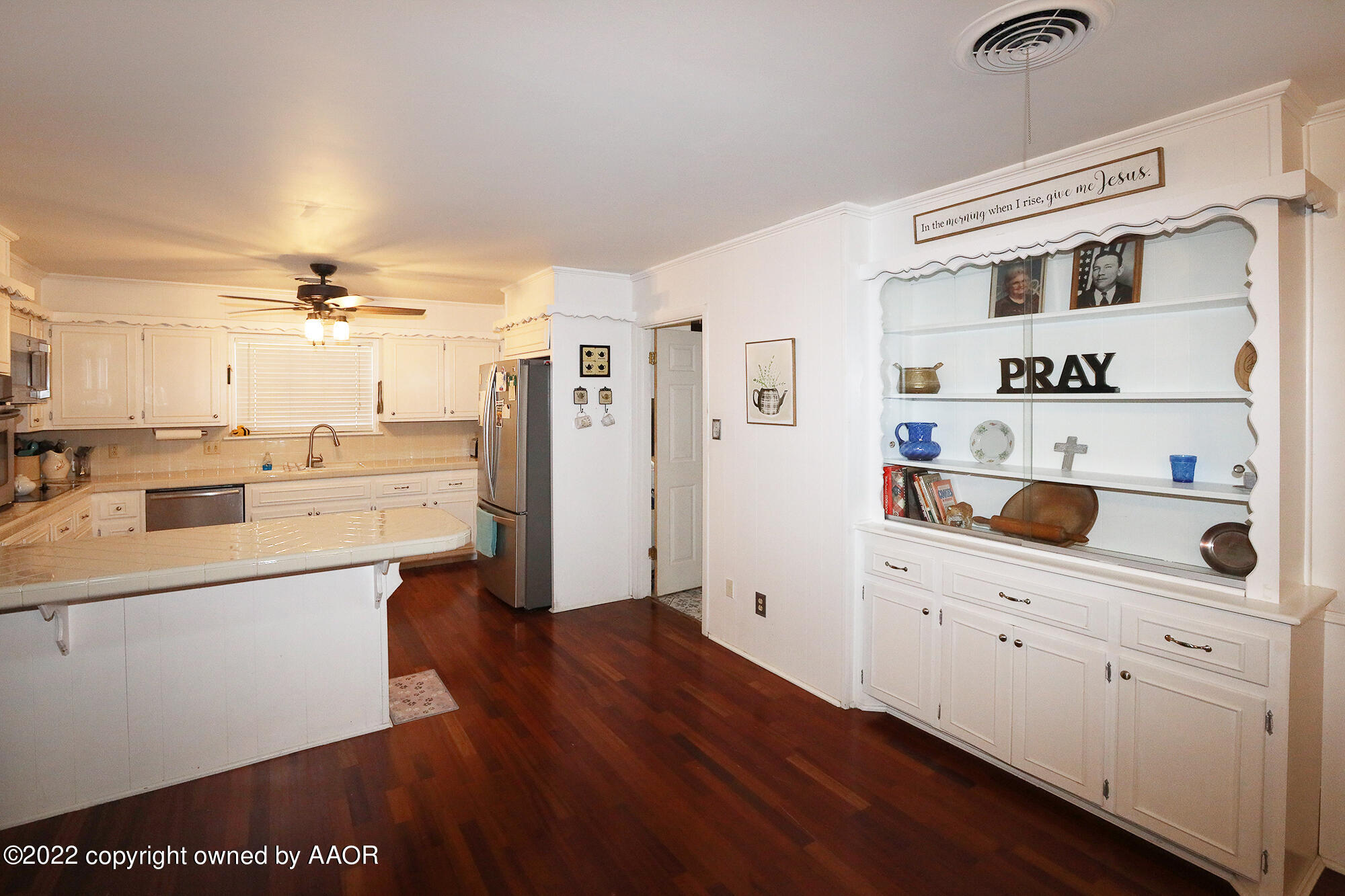 4816 Farmers Avenue Amarillo, TX 79110 - Photo 6 of 28 Kitchen