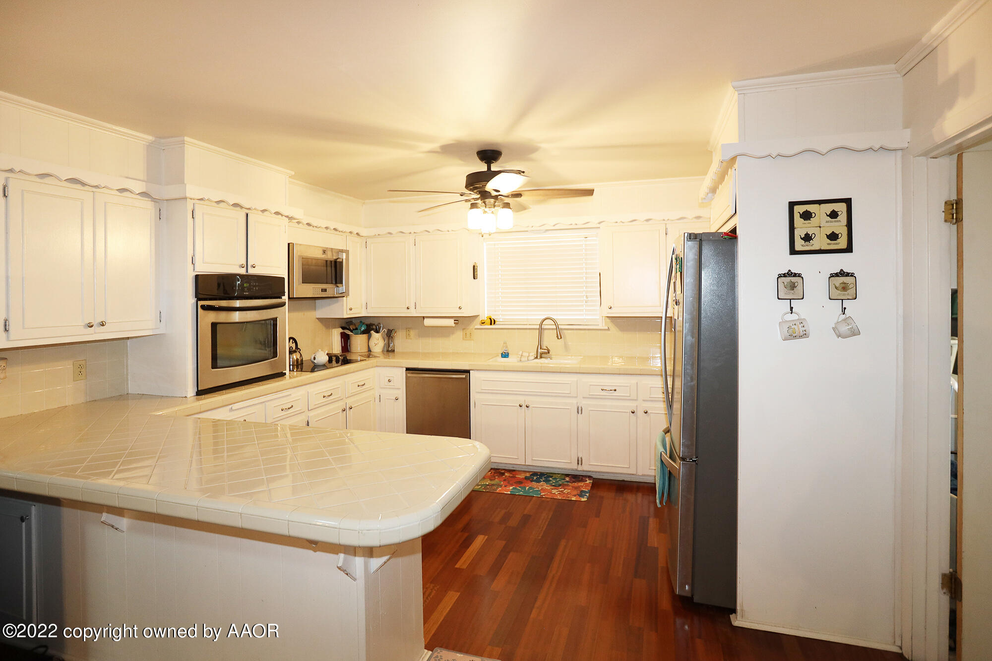 4816 Farmers Avenue Amarillo, TX 79110 - Photo 7 of 28 Kitchen