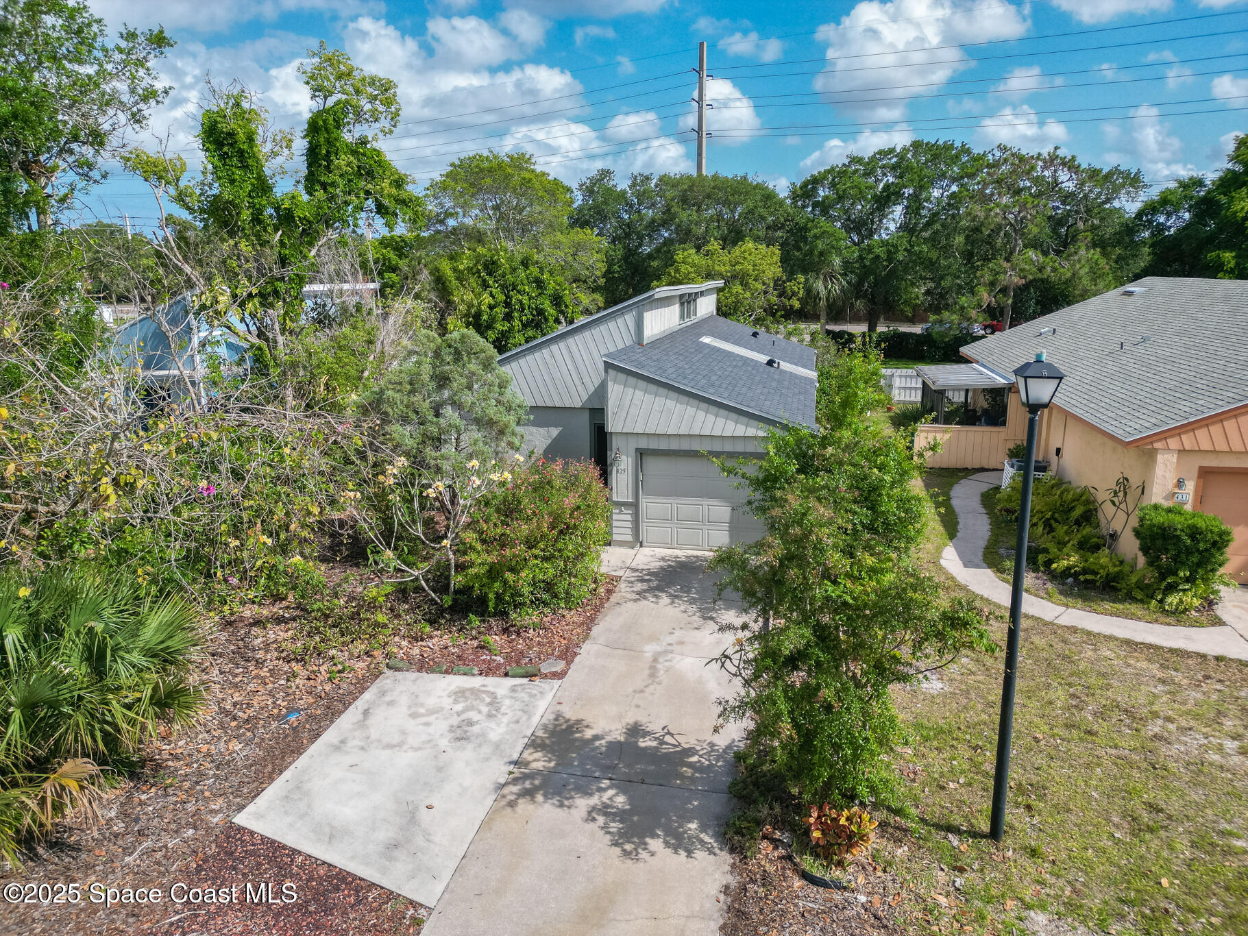 425 Willow Tree Drive Melbourne, FL 32940 - Photo 1 of 25 425 Willow Tree Dr
