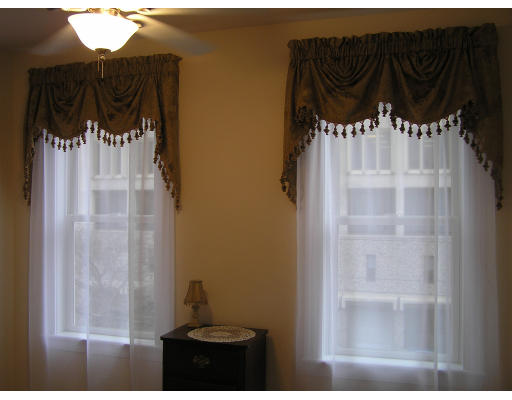 38 Spring Street, Unit 5 Cambridge, MA 02141 - Photo 4 of 14 Gallery Image 4