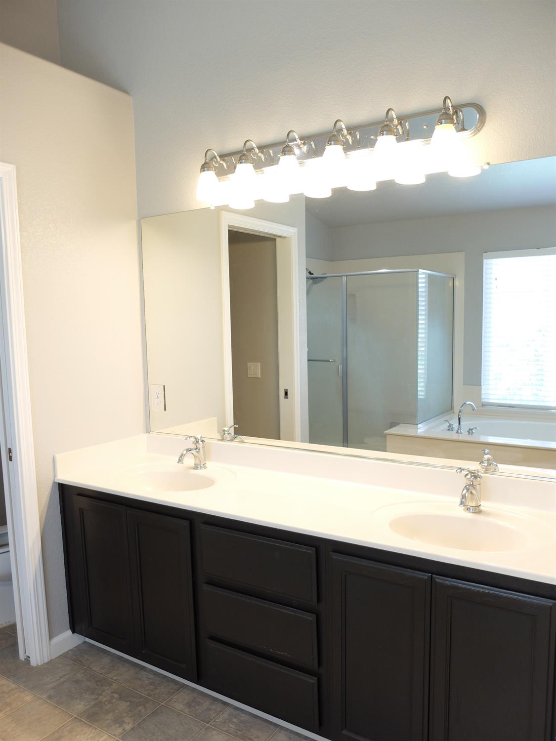 3304 Cardinal Flower Avenue Modesto, CA 95355 - Photo 25 of 48