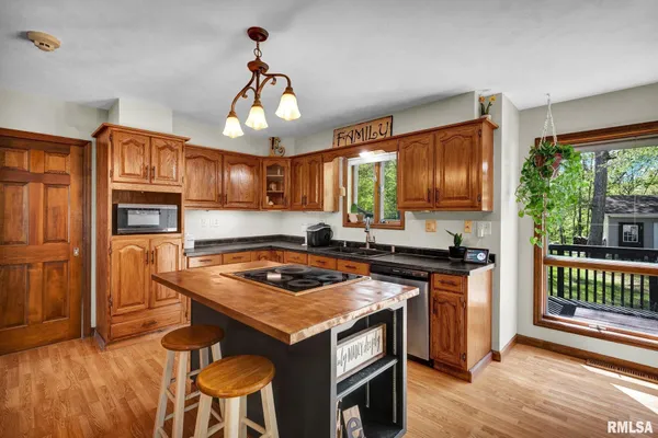 $399,000 | 298 Hires Trace, Morton, IL 61550