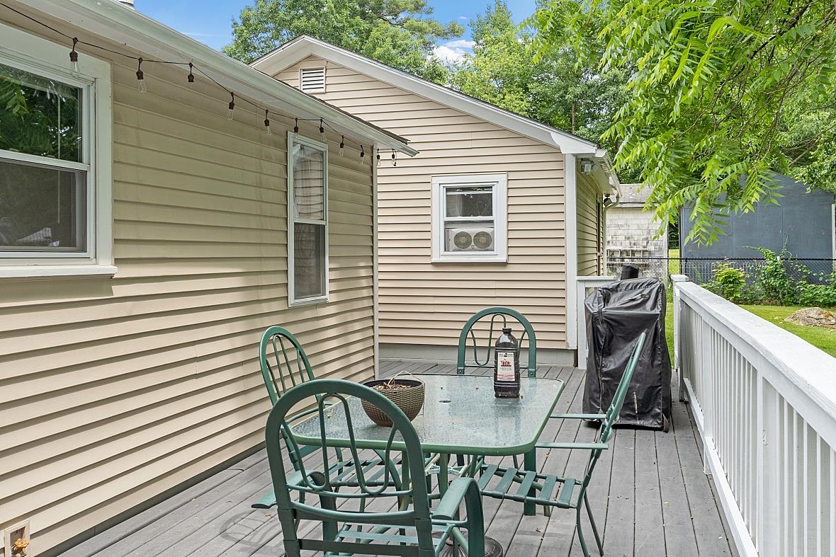 8 Carter Road Merrimack, NH 03054 - Photo 6 of 40