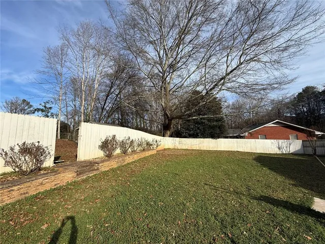 $247,000 | 658 Benson Hurst Drive Southwest, Mableton, GA 30126