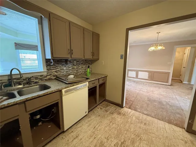 $247,000 | 658 Benson Hurst Drive Southwest, Mableton, GA 30126