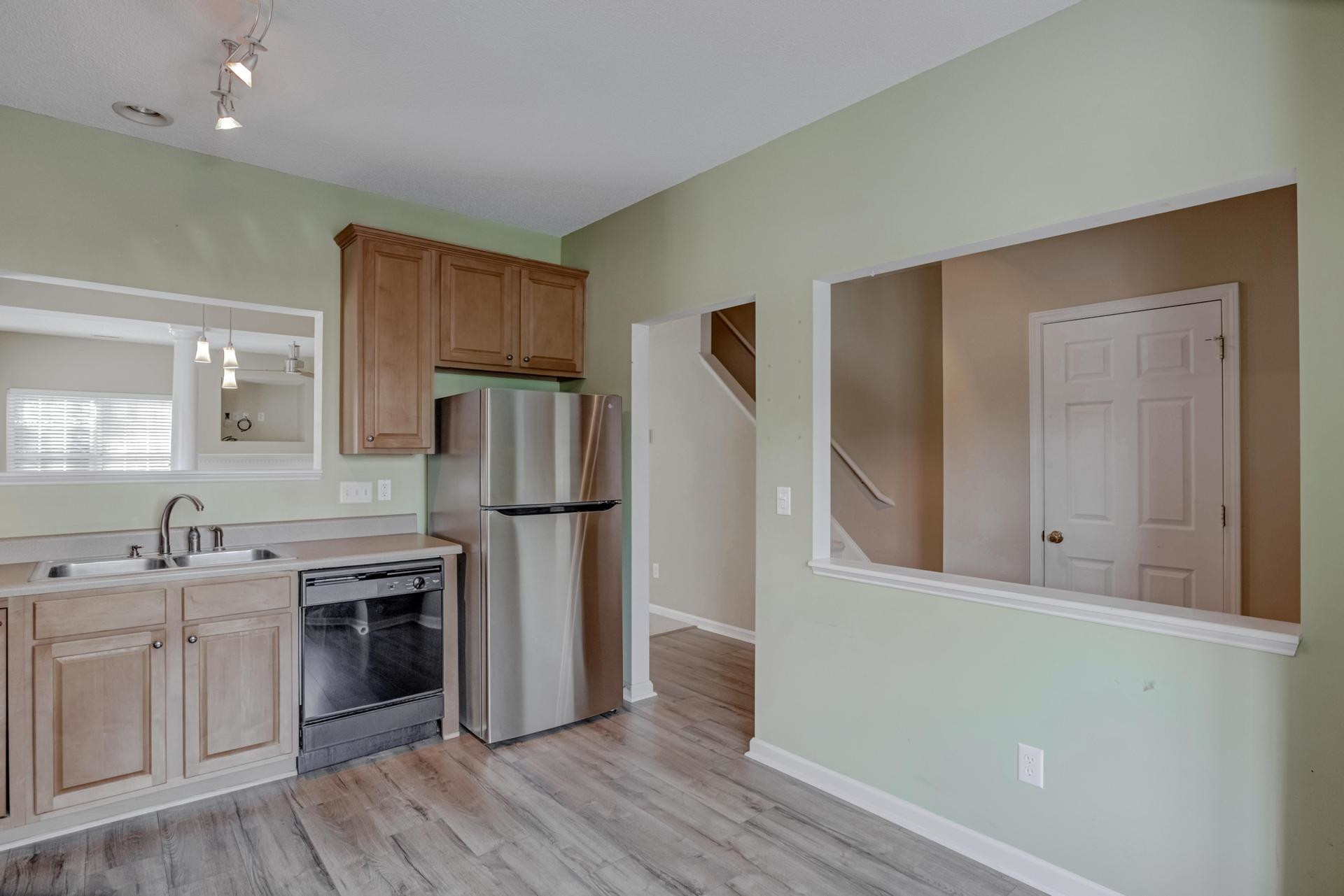 508 Erie Road Raleigh, NC 27610 - Photo 11 of 33 Kitchen