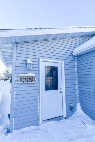 $75,000 | 1009 Dewey Avenue North, Thief River Falls, MN 56701