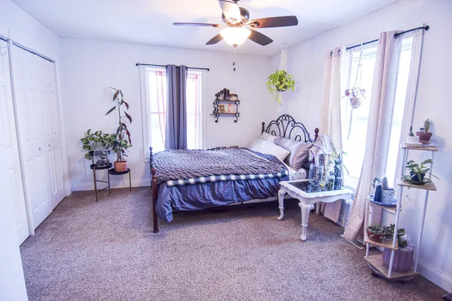 $75,000 | 1009 Dewey Avenue North, Thief River Falls, MN 56701