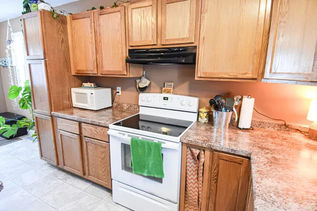 $75,000 | 1009 Dewey Avenue North, Thief River Falls, MN 56701