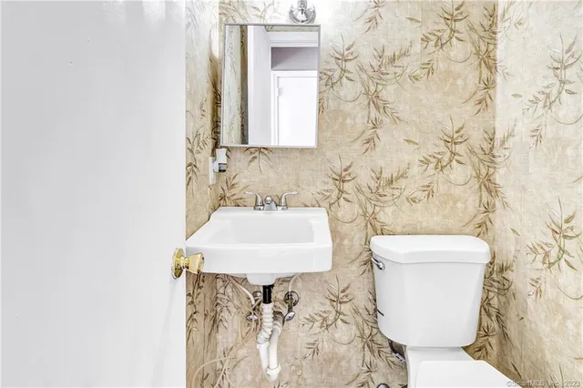 $245,000 | 309 Terrace Avenue, Unit 44, West Haven, CT 06516