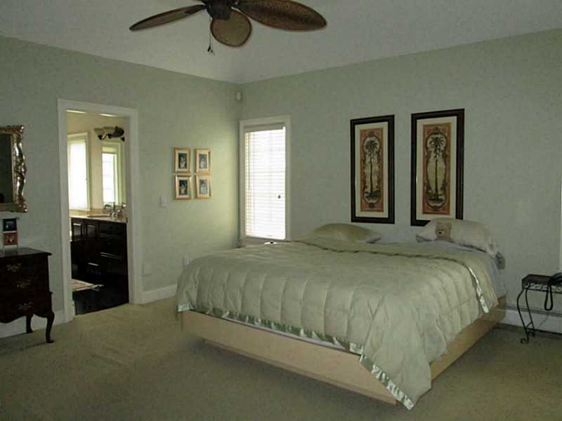 35 Lennon Road Lincoln, RI 02865 - Photo 15 of 25 Master Bedroom.
