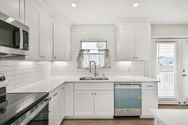 $3,500 | 2118 103rd Street, Galveston, TX 77554