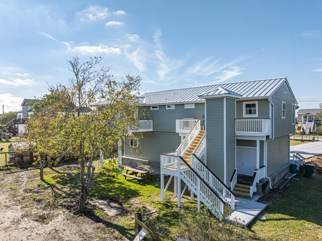 $3,500 | 2118 103rd Street, Galveston, TX 77554