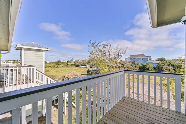 $3,500 | 2118 103rd Street, Galveston, TX 77554