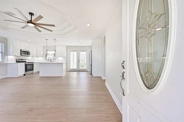 $3,500 | 2118 103rd Street, Galveston, TX 77554